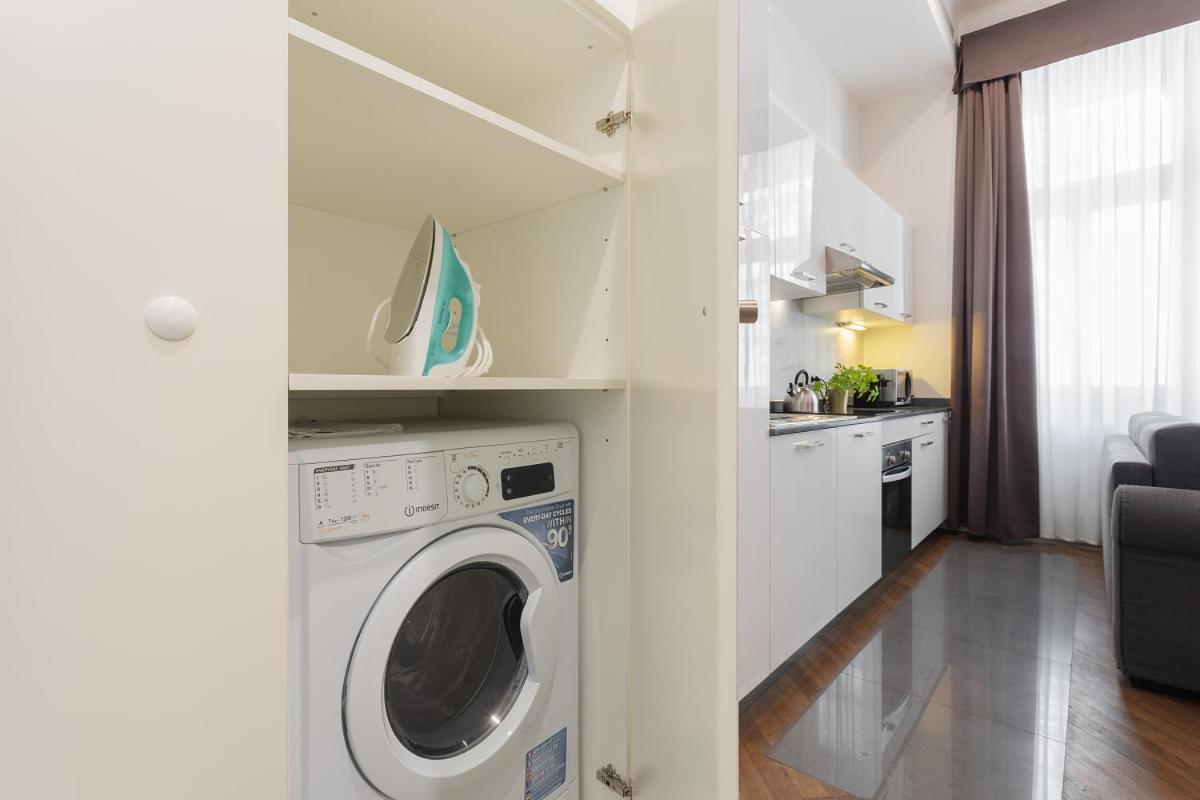 Modern Close To River Praga