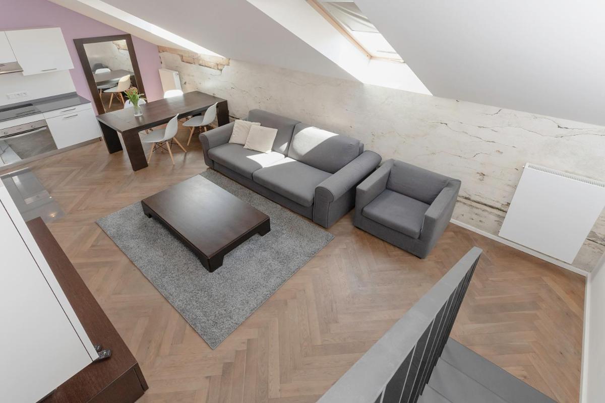 Apartamento Modern Close To River